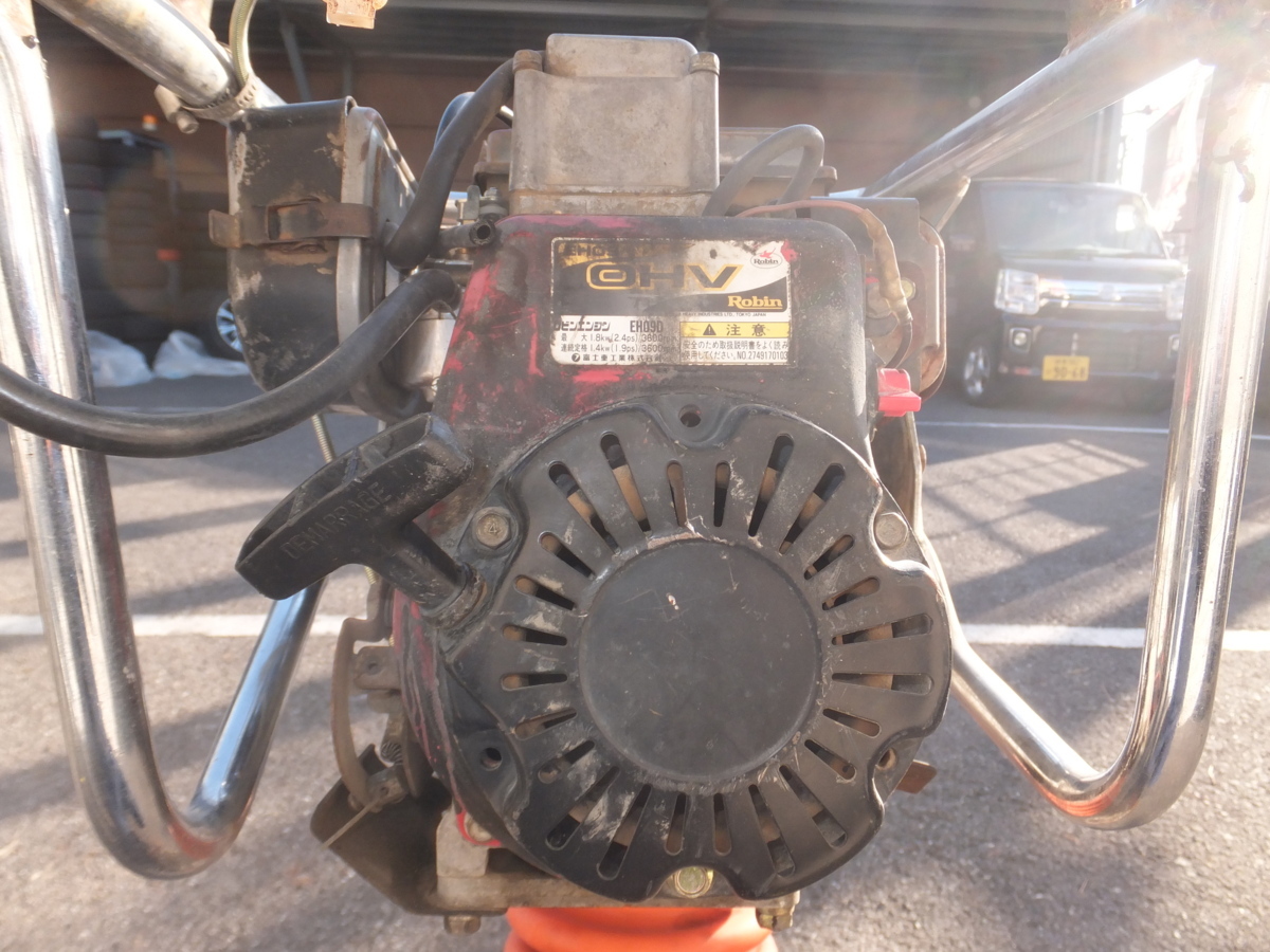 ☆三笠産業 mikasa タンピングランマー MT-52FW 転圧機 ロビンエンジン