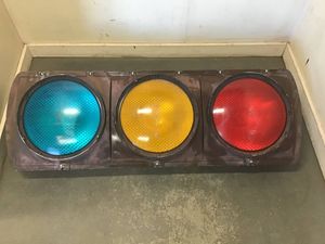 信号機 本物のYahoo!オークション(旧ヤフオク!)の相場・価格を見る