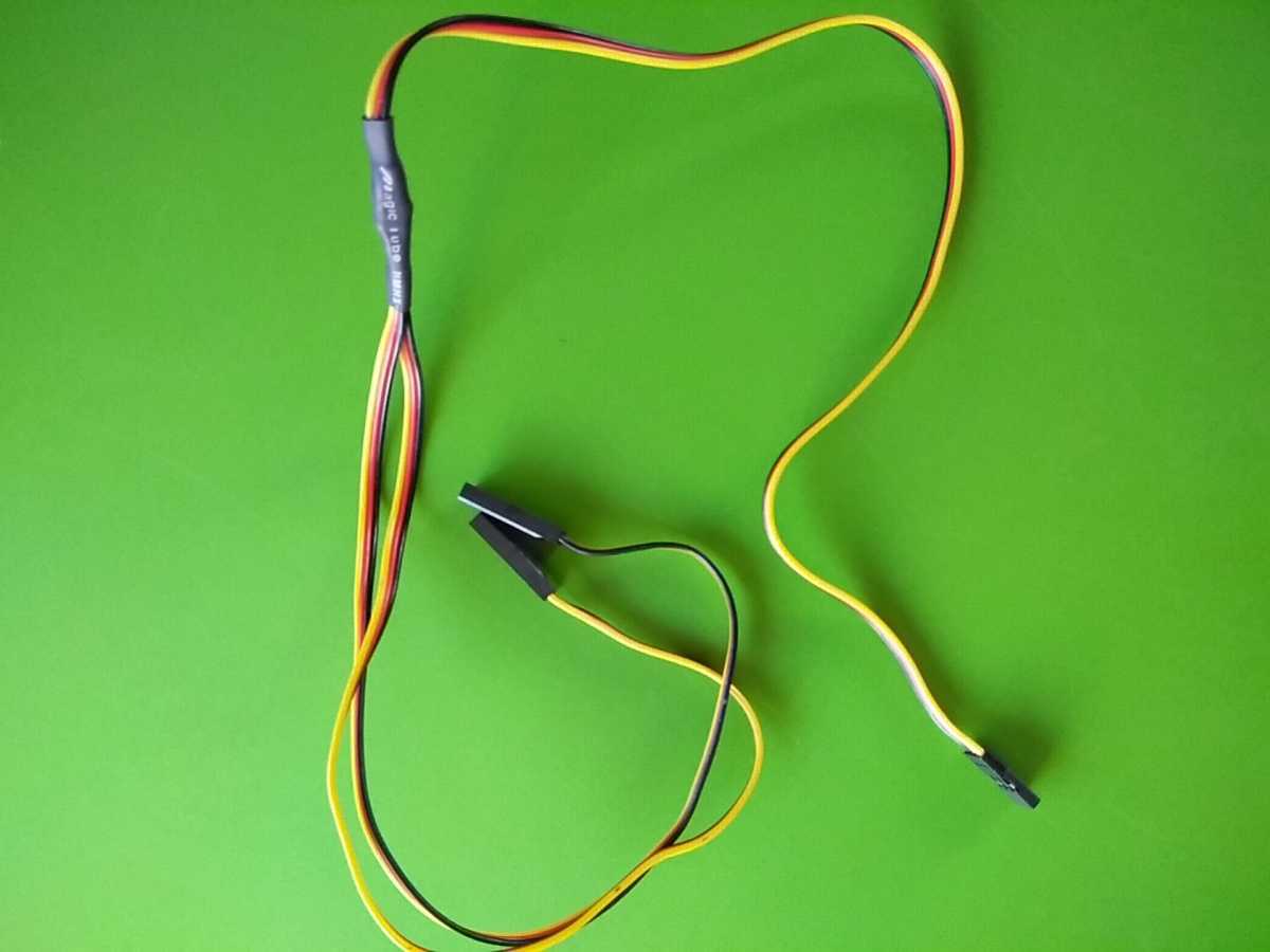 コネクター・サーボホーン・スピンナー・アダプター等諸々です。_6