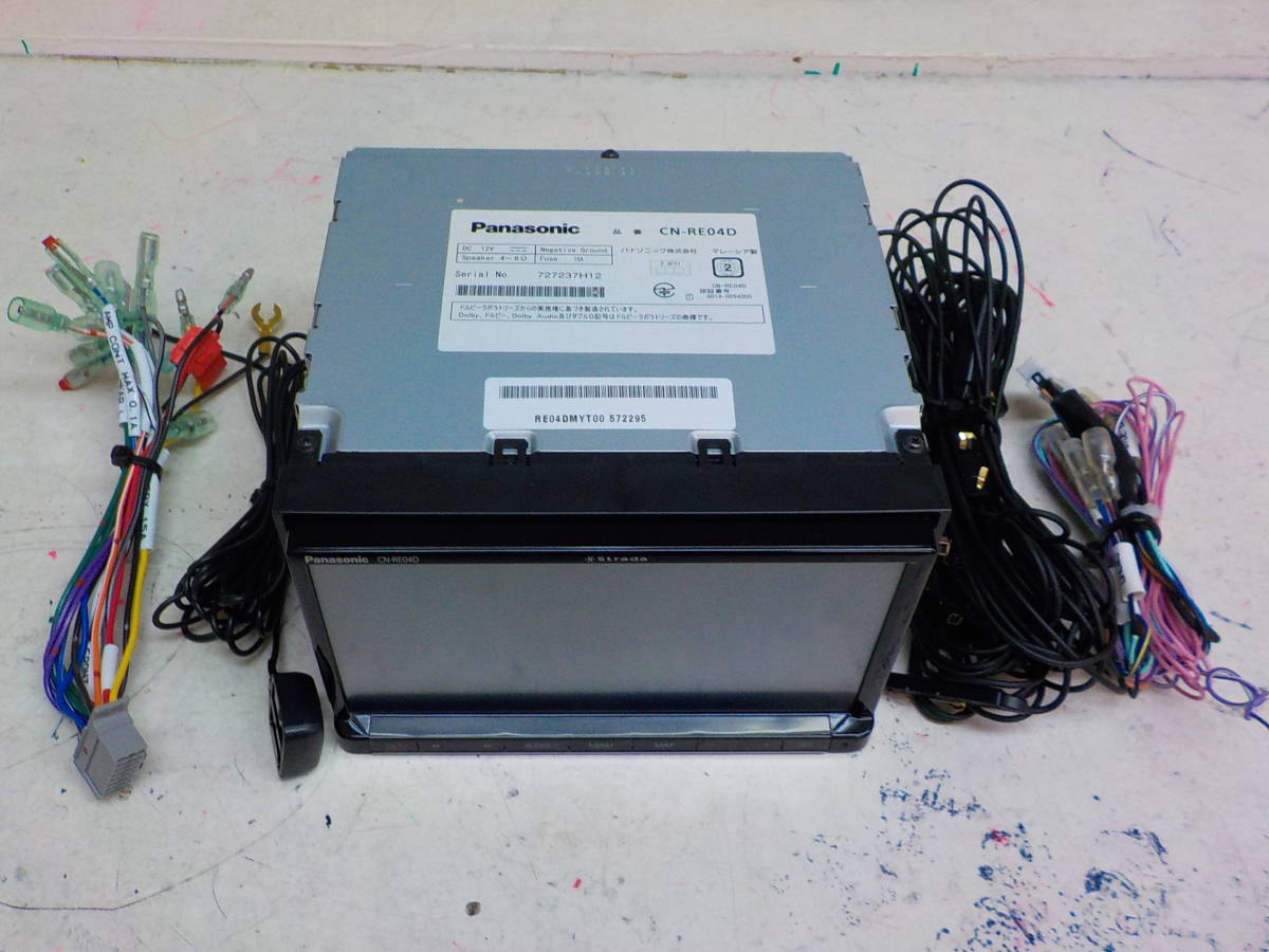 パナソニック CN-RE04D ストラーダ Panasonic CD カーナビ 7V型ワイド
