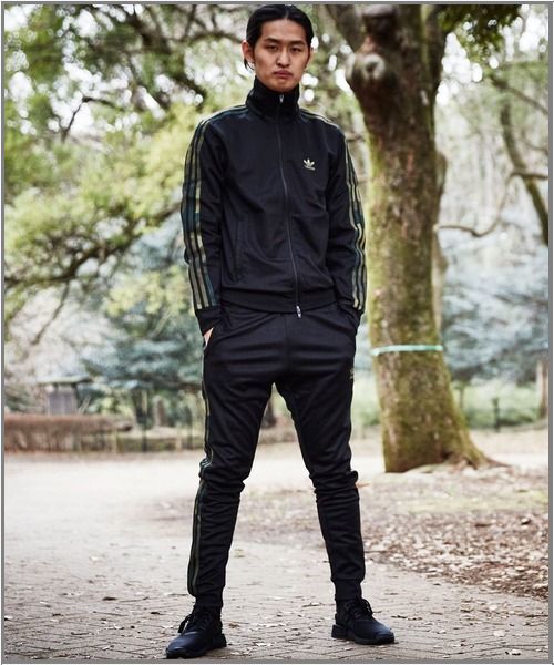 新品 adidas originals アディダス オリジナルス 上下セット カモ柄 