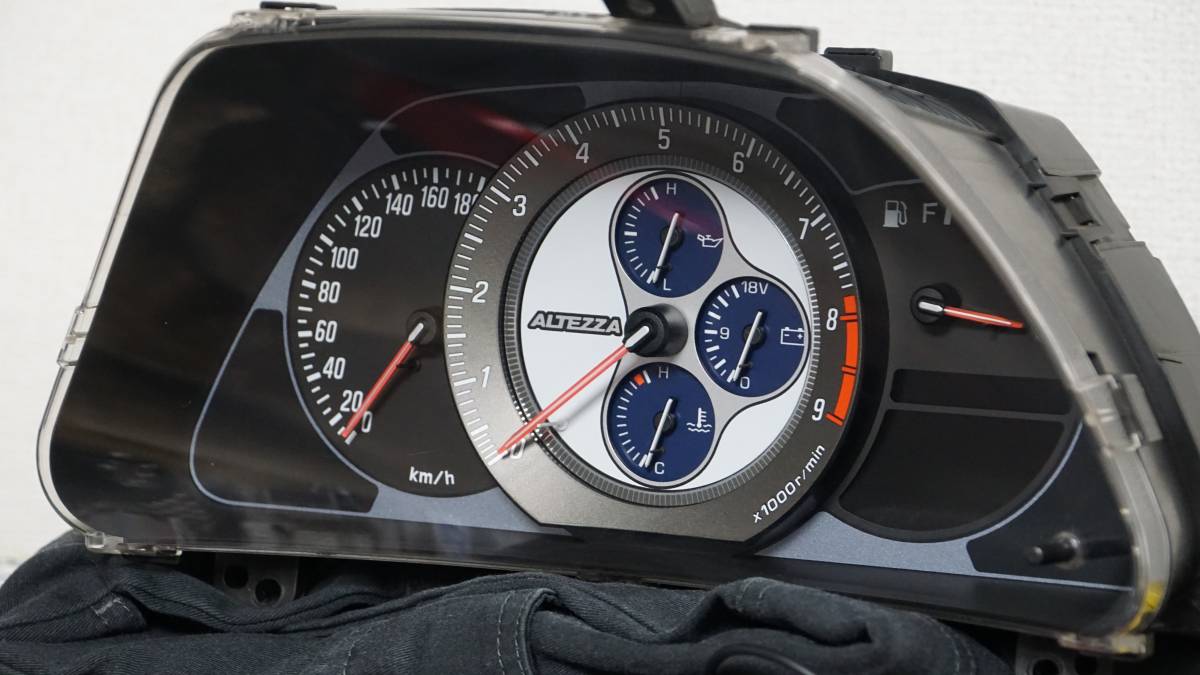 アルテッツァ 後期 SXE10 -アルテッツァ(計器)の中古品 後期」の落札 