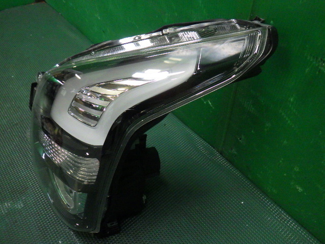 ワゴンR MH35S MH55S スティングレー ヘッドライト ⁄ LED スズキ 純正