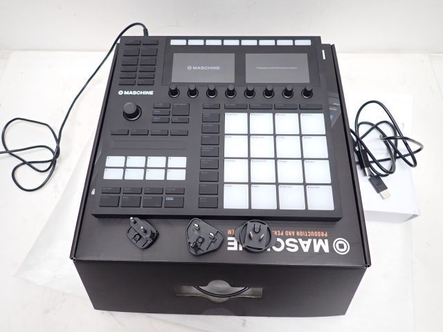 外観 NI Native Instruments MASCHINE MK3 ネイティブ インストゥルメンツ マシーン MIDIコントローラー ...
