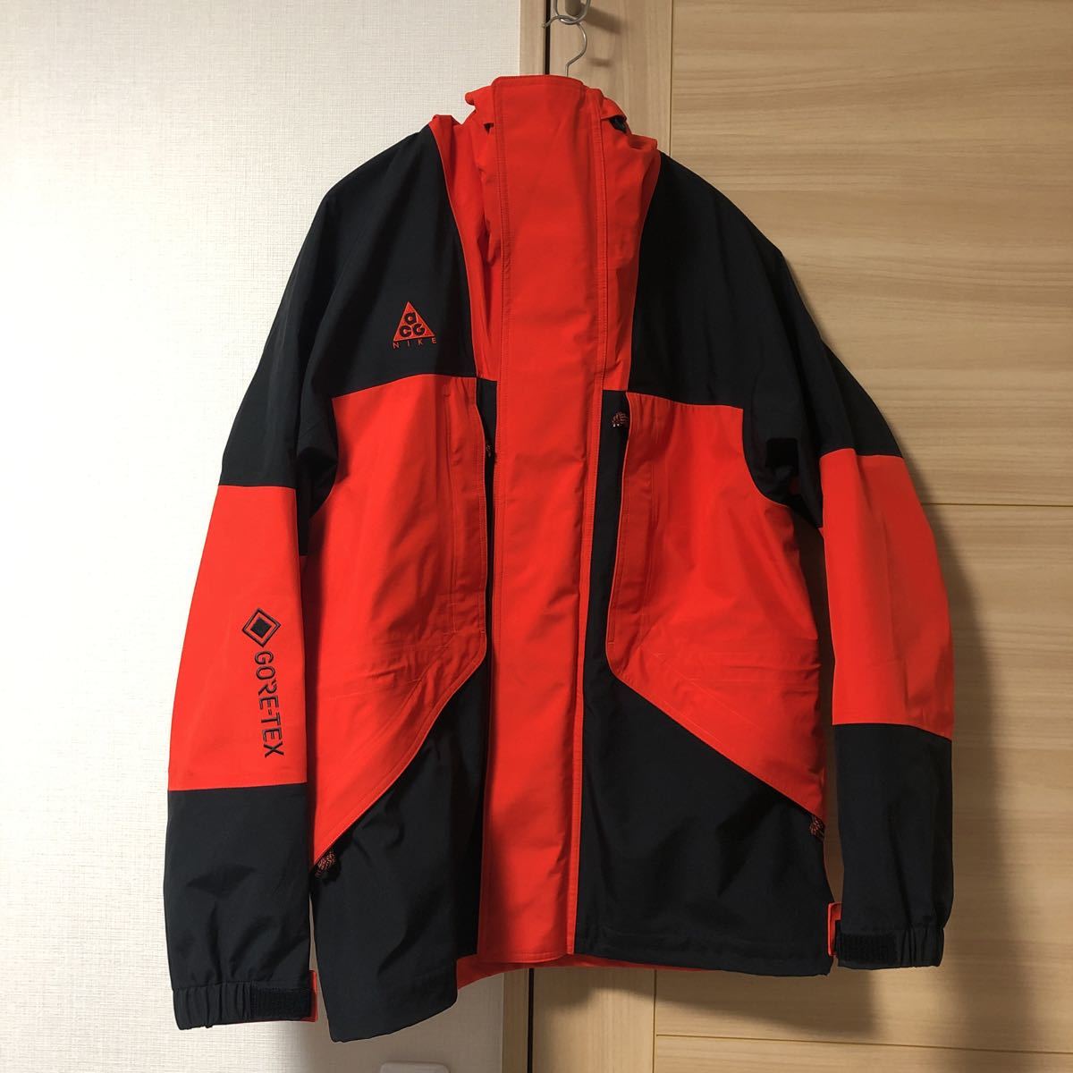 ナイキ ACG ゴアテックス マウンテンパーカー L 赤黒(ジャンパー 