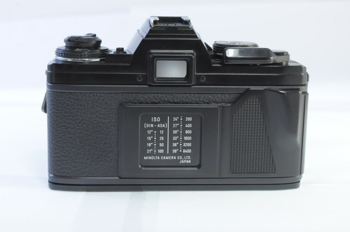 ミノルタ MINOLTA X-700 ボディ+35-70mm F3.5シャッター全速・露出計