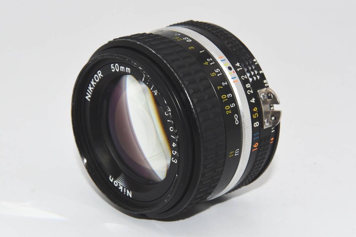 50mm Nikon F1.4 MFレンズ Nikkor - Ai-S : NIKKOR Ai Auto | ニコン AI MF