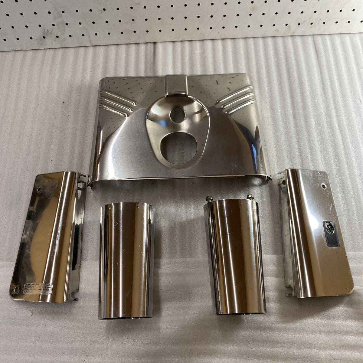 ハーレー　ナセルカバー　ヘッドライトカバー　フォークカバー　適合不明　中古品
