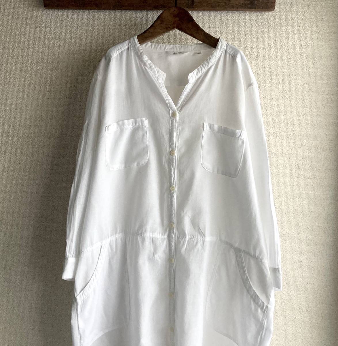 Niko And ニコアンド 春物 ノーカラー 七分袖シャツワンピース ホワイト コットン100 Mサイズ 売買されたオークション情報 Yahooの商品情報をアーカイブ公開 オークファン Aucfan Com