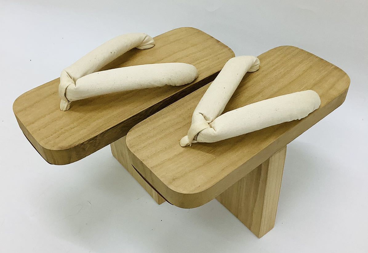 きものcocon 1-22-5G-1108 一本下駄/男性用/桐下駄/長さ25.5cm/幅10.5cm/高さ14.5cm/落款印/新潟県推奨 ...