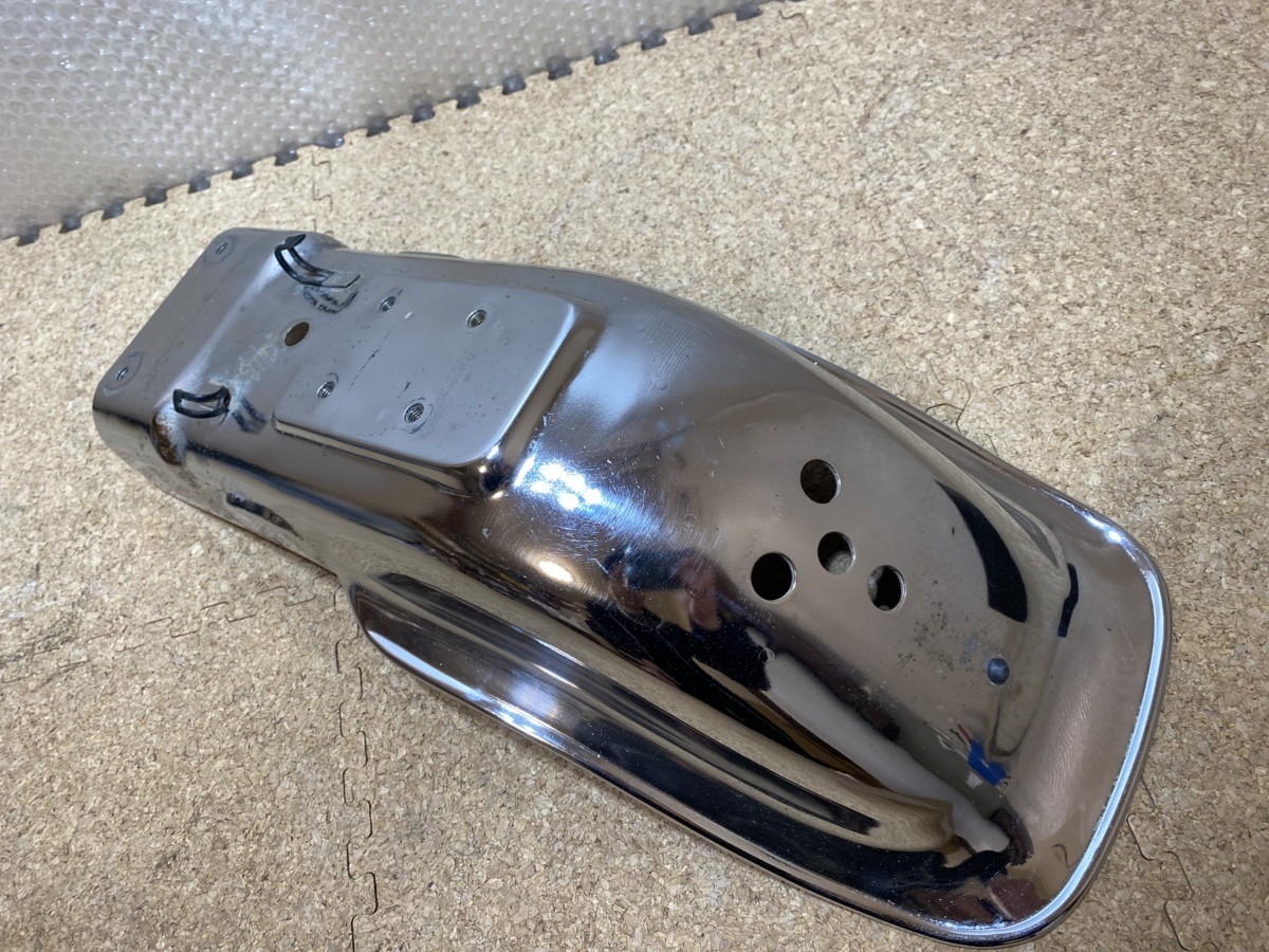 Z1 Z2 KZ1000 KZ900　純正　リアフェンダー 純正 KZ900 Z2 カワサキ KZ1000LTD リアフェンダー 純正リアフェンダー