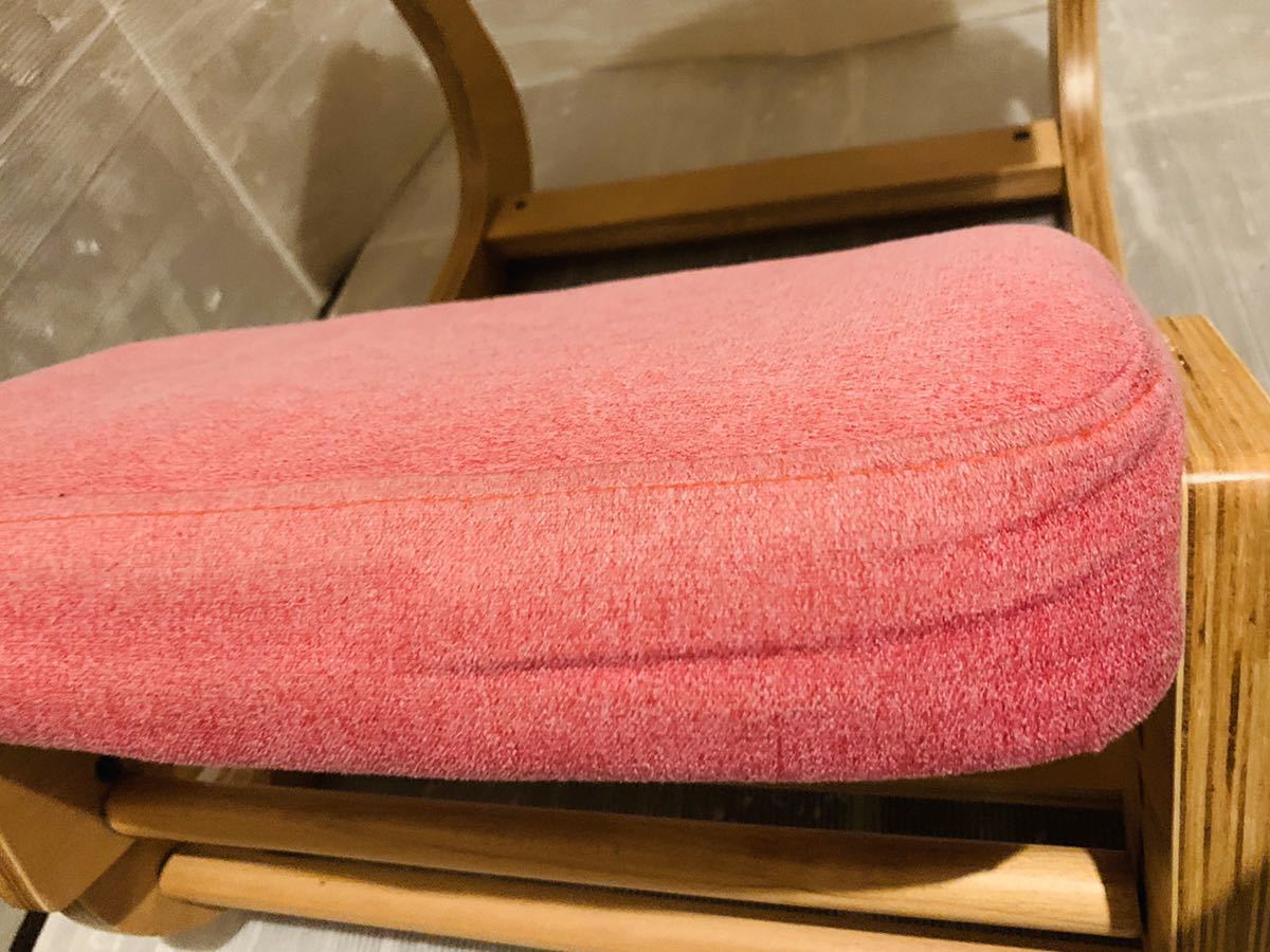 【お子様へ大人気】バランスチェア koeki 姿勢補助デスクチェア SLED(スレッド)チェア ピンク色 SLED-1(PK)_3