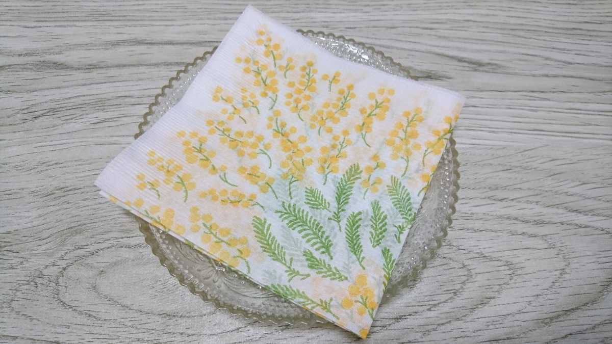 ペーパーナプキン ミモザ柄 10枚紙ナプキン バラ売り 日本製 おもてなし ラッピング 花柄 フラワー 上品 アフタヌーンティーに ラッピング ナプキン 売買されたオークション情報 Yahooの商品情報をアーカイブ公開 オークファン Aucfan Com