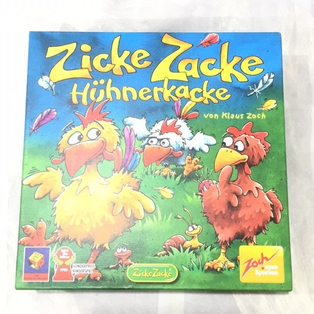 送料無料(中古) にわとりのしっぽ Zicke Zacke Hhnerhacke ボードゲーム