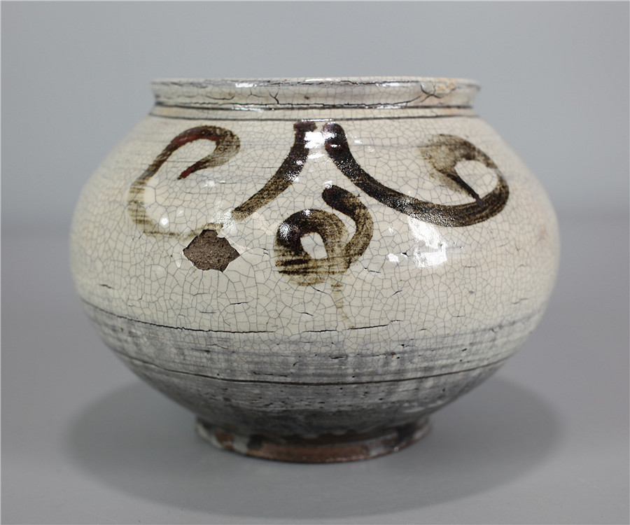 C4068 朝鮮 李朝時代 鶏龍山 鉄絵 壷 水指／一か所釉剥げあり！ 【公式