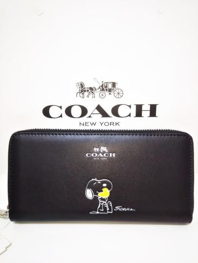 保証書付 未使用 新品 コーチ 長財布 黒 スヌーピーコラボ Coach 長財布