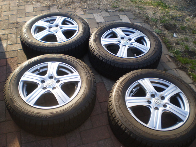 限定セール，得価 WEDSアルミスタッドレス 215/60R16 5H114.3+53 4本 品(スタッドレスタイヤ)｜売買されたオークション情報、yahooの商品情報をアーカイブ公開 - オークファン 5穴