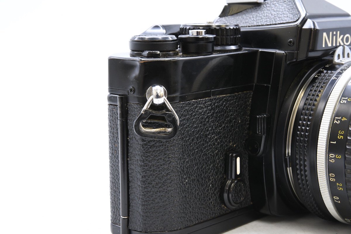 Nikon ニコン FE ブラック + AI NIKKOR 50mm F1.4 MFレンズ Fマウント