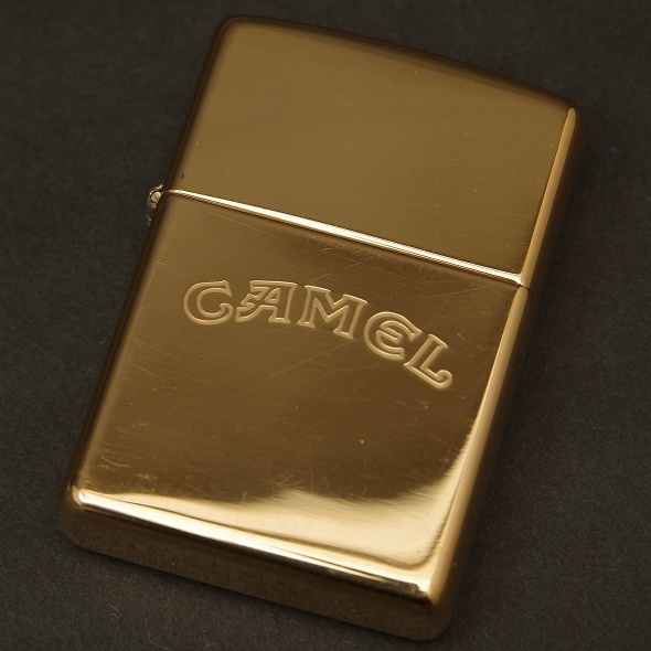 中古 ZIPPO CAMEL ポリッシュ ブラス 金色 2001年製 CAMEL Zippo Brass