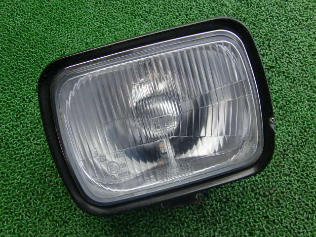 Z550GP/Z400GP 当時物 純正 ヘッドライト 点灯確認済み KAWASAKI 絶版旧車 検/GPz400 Z400FX Z400J Z1 Z2 MK-2 ゼファー(ヘッドライト)｜売買されたオークション情報、yahooの商品情報をアーカイブ公開 - オー カワサキ用