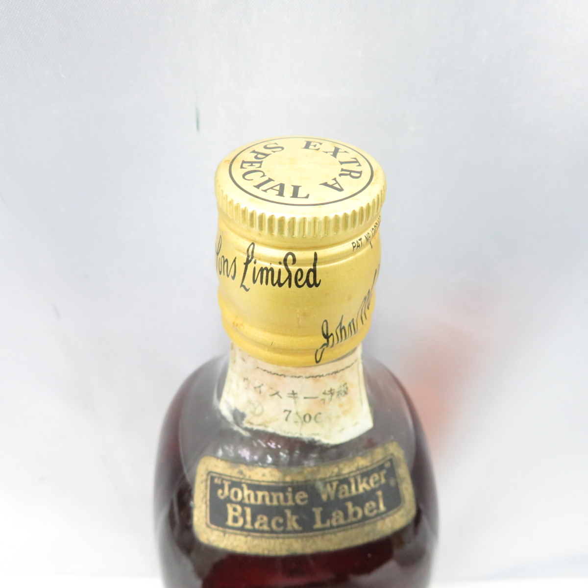 未開栓】JOHNNIE WALKER ジョニーウォーカー ブラックラベル 