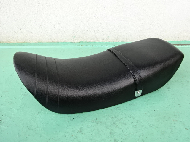 GPz400f純正シート 2026，低価】 GPZ400F カワサキ純正 シート ASSY 当時物