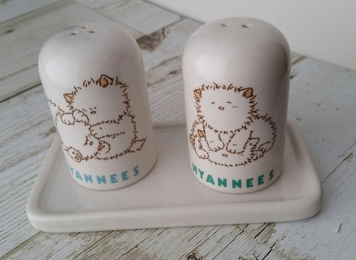 【昭和レトロ】ニャンニーズ　NYANNESS ペッパー&ソルト　未使用　80年代 セット JPN 雑貨屋ポッポ 帽子のおじさん vintageソルト&ペッパー