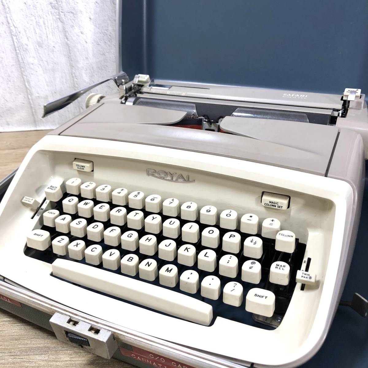 当時物 レア ROYAL ロイヤル タイプライター SAFARI アンティーク 