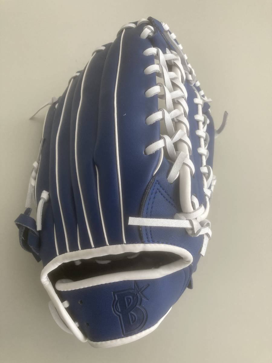 ☆ 横浜DeNAベイスターズ 2021年スペシャル会員特典グッズ『外野手用