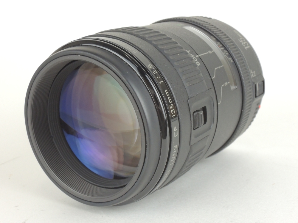 【赤字超特価，限定セール】 Canon キヤノン EF 135mm F2.8 SOFT ジャンク品 現状渡し(キヤノン)｜売買されたオークション情報、yahooの商品情報をアーカイブ公開 - オークファン キヤノン