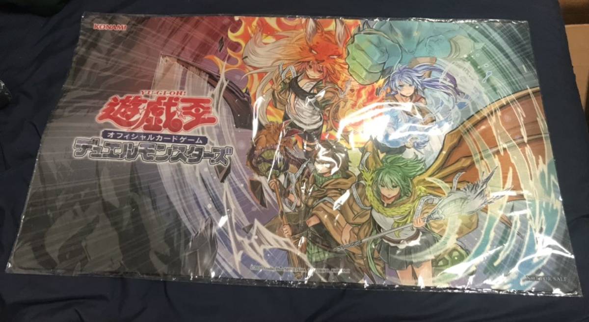 遊戯王 アジア 公式 プレイマット 霊使い 精霊術の使い手 憑依連携