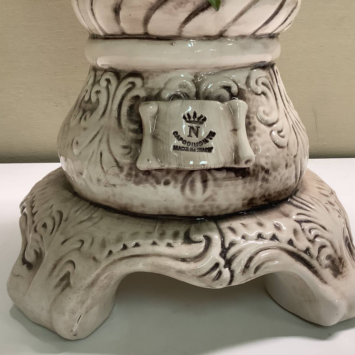カポディモンテ 陶花 イタリア製 CAPODIMONTE イタリア 置物 陶器 