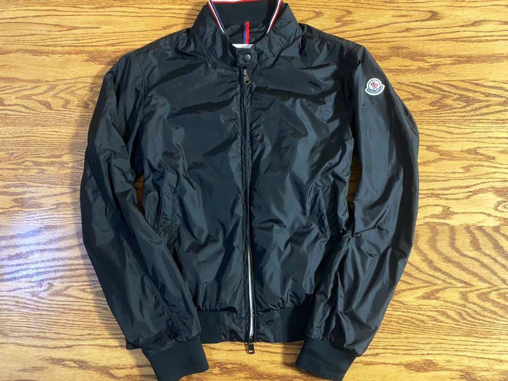 美品★17SS★MONCLER★モンクレール★MIROIR GIUBBOTTO★ブルゾン★2 MONCLER ダウンジャケット MONCLER(モンクレール) グリーン L ブランド通販のBUYMA
