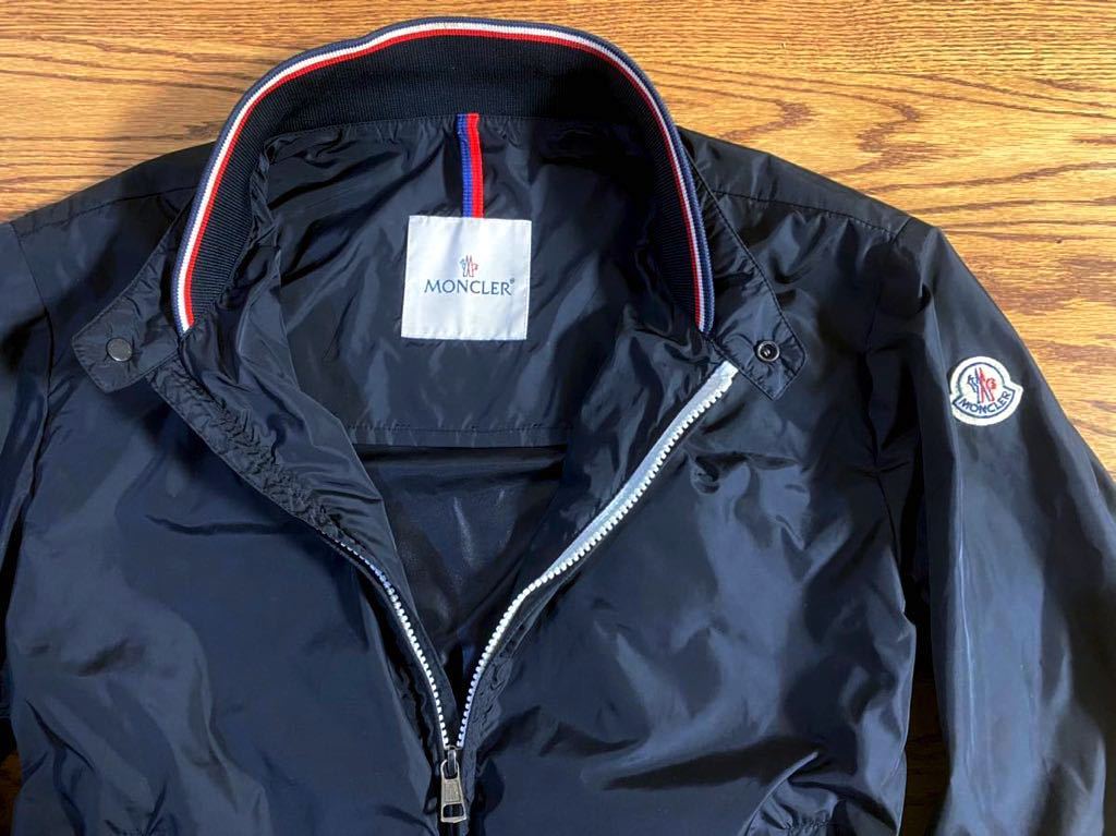 美品★17SS★MONCLER★モンクレール★MIROIR GIUBBOTTO★ブルゾン★2 MONCLER ダウンジャケット MONCLER(モンクレール) グリーン L ブランド通販のBUYMA