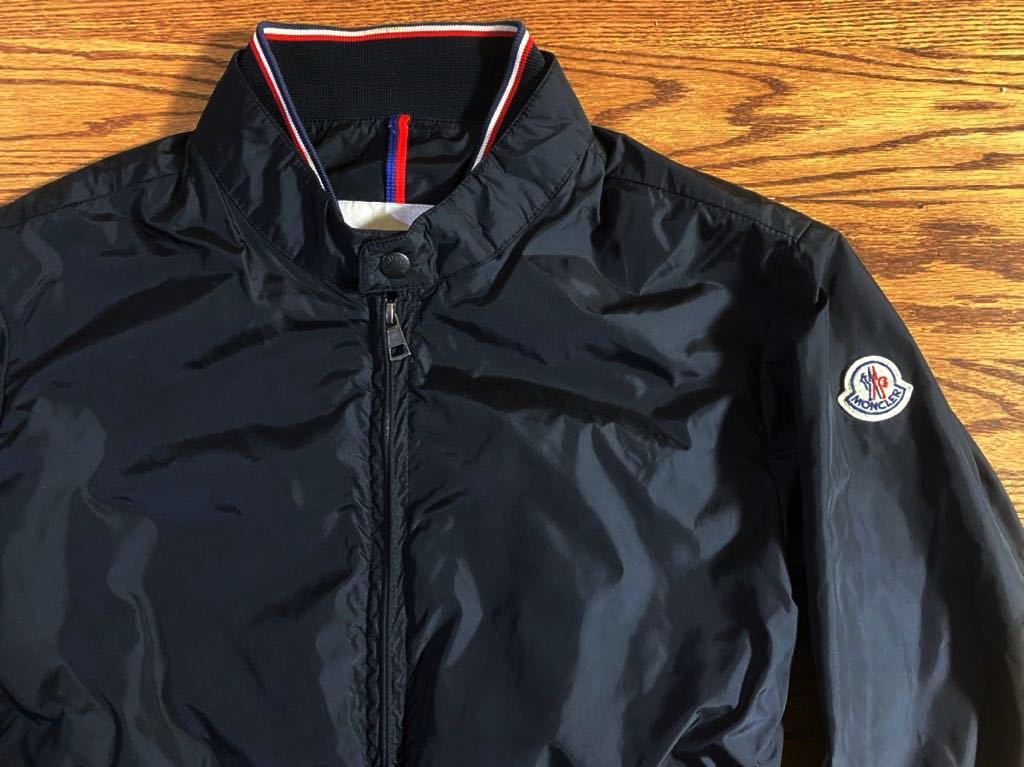 美品★17SS★MONCLER★モンクレール★MIROIR GIUBBOTTO★ブルゾン★2 MONCLER ダウンジャケット MONCLER(モンクレール) グリーン L ブランド通販のBUYMA