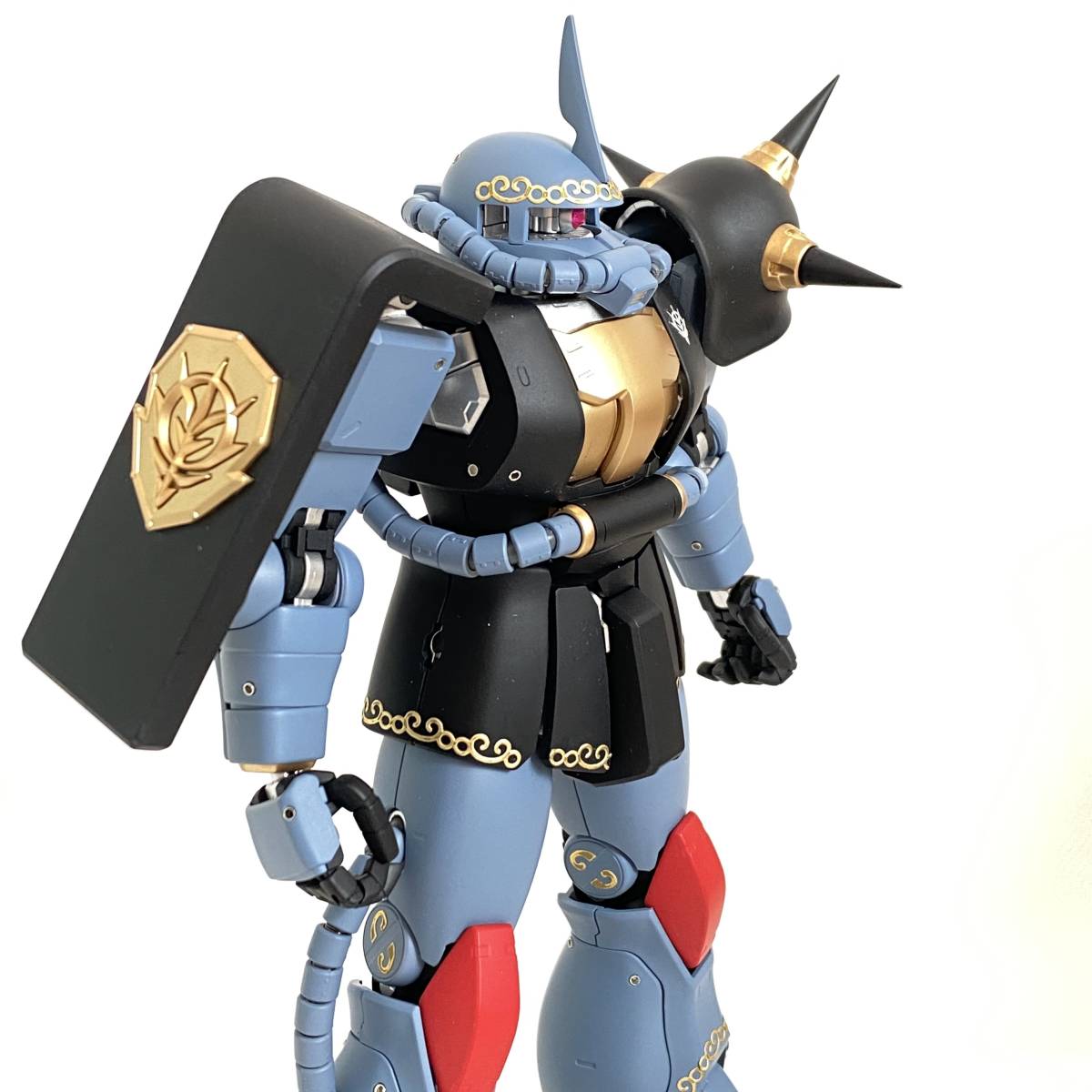 MG 1/100 マ・クベ専用ザクⅡ J型 改修塗装済完成品 1&frasl;100 MG MS-06S \u201cONE バンダイ 通販