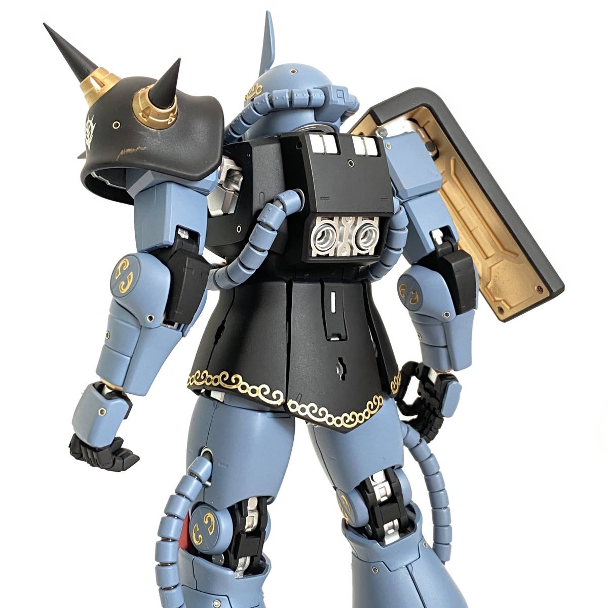 MG 1/100 マ・クベ専用ザクⅡ J型 改修塗装済完成品 1&frasl;100 MG MS-06S \u201cONE バンダイ 通販