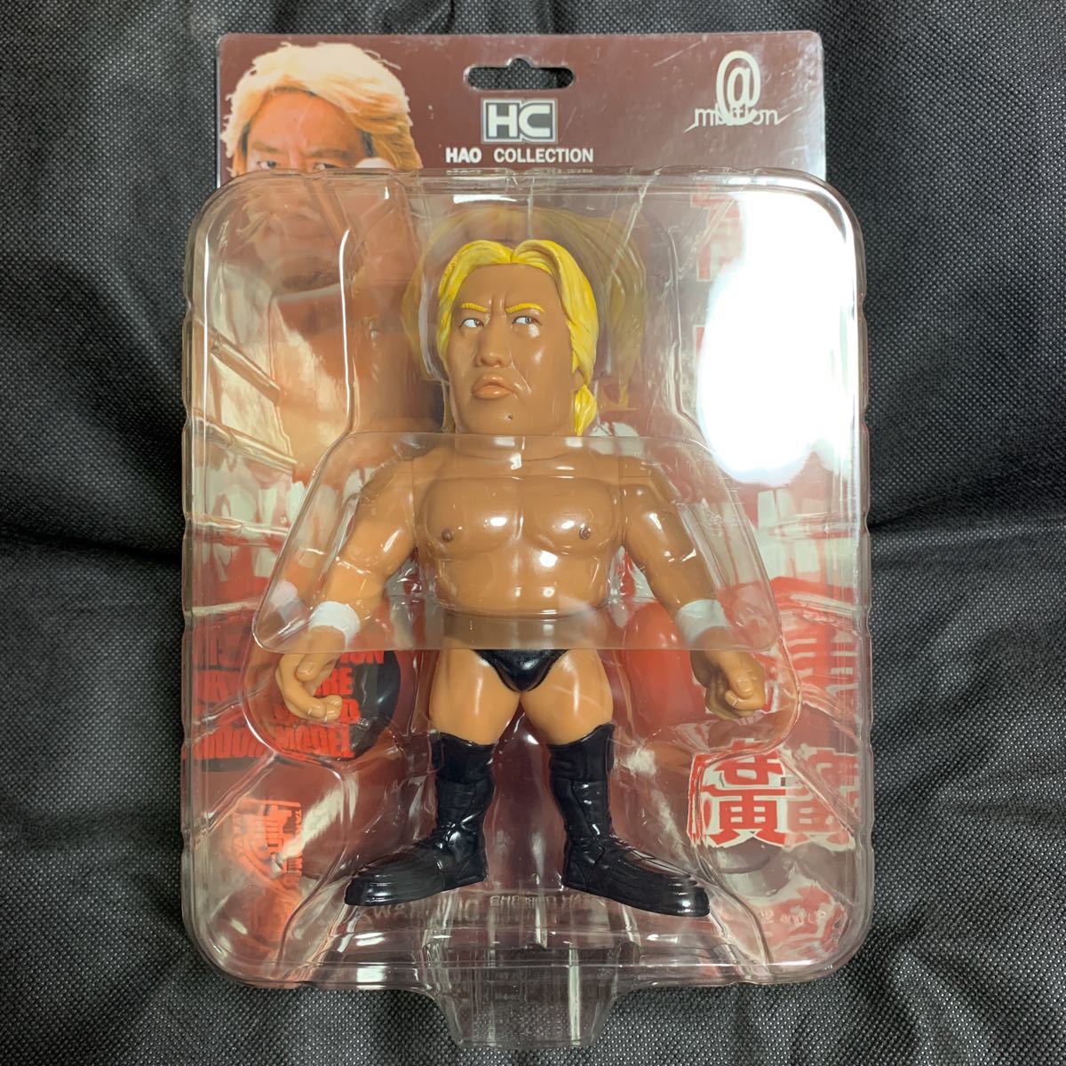 プロレス フィギュア 新崎人生＆白使 キャラプロ 未開封新崎人生 直筆