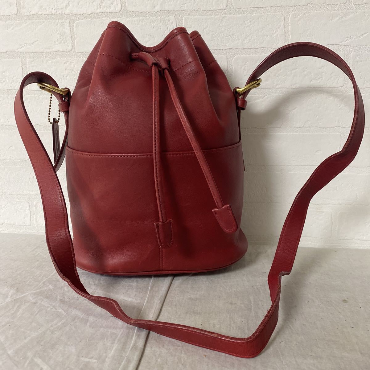 ショルダーバッグ コーチ COACH レザー 巾着 中古・古着通販COACH 巾着 