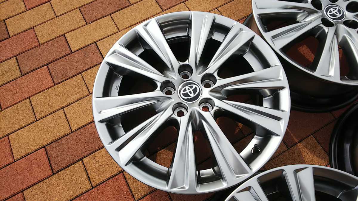 新車外し アルファード 30系 後期ゴールド ハイグロス 純正ホイール18