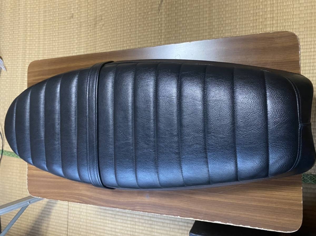 トライアンフ オプションベンチシート 美品 【公式通販】