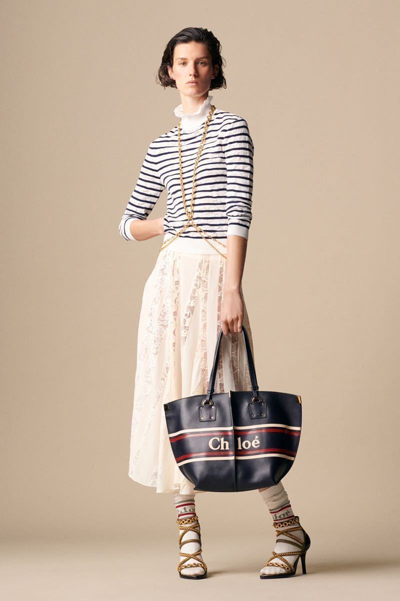 Chloe】white×navyボーダー フェミニン アイレット模様 編み コットン 