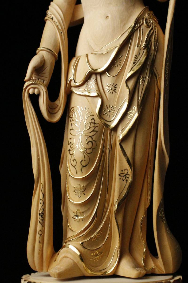 LIG 李建作 檜 細密彫刻 水晶宝珠 裸吉祥天像 33㎝ 木製厨子 共箱 証書