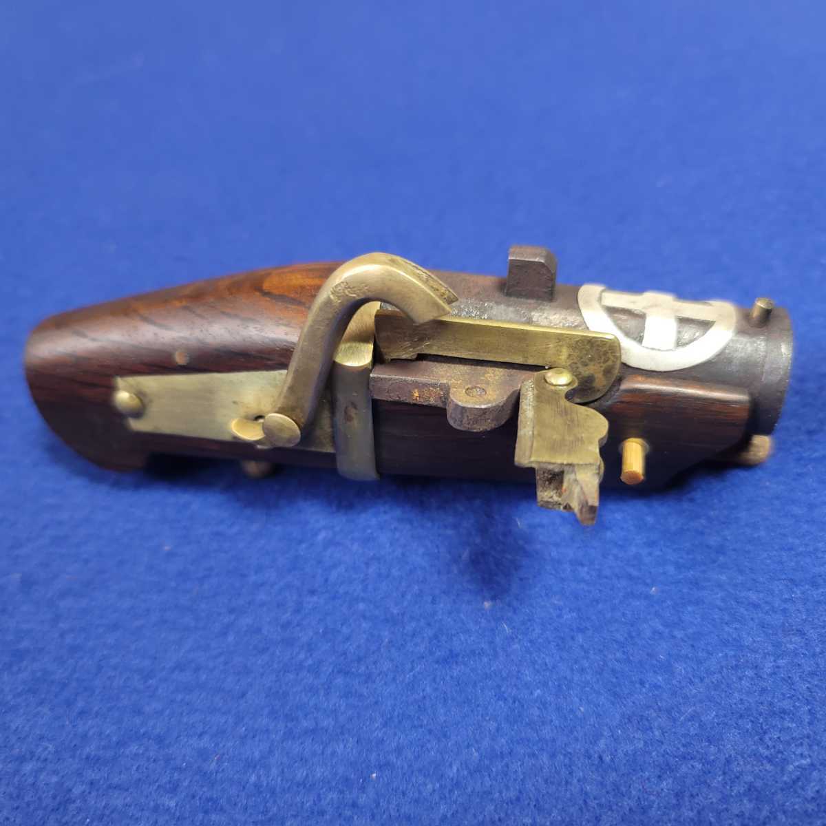 □島津家□火縄銃□根付け□分解ができます□カラクリが動きます□12cm