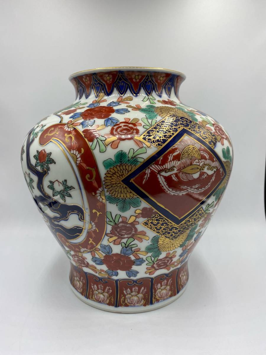 B23 伊万里焼 秀峰銘 花瓶 花器 花入れ 花生け 飾壺 壺 金彩色絵