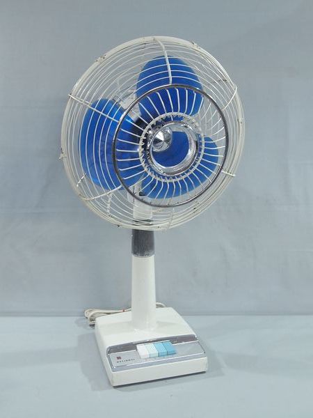 昭和レトロ 三菱電気扇 扇風機 MITSUBISHI 3枚羽 羽サイズ24㎝ 小ぶり