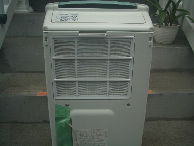 衣類乾燥除湿機 | × リカちゃん カラフルポップな衣類乾燥除湿機 LD