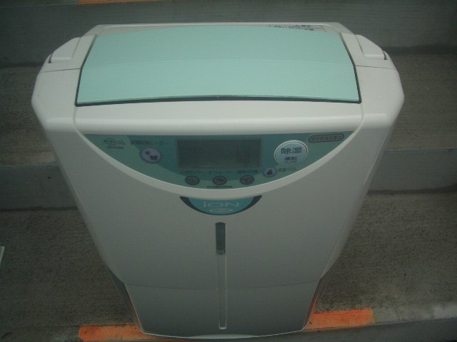衣類乾燥除湿機 | × リカちゃん カラフルポップな衣類乾燥除湿機 LD
