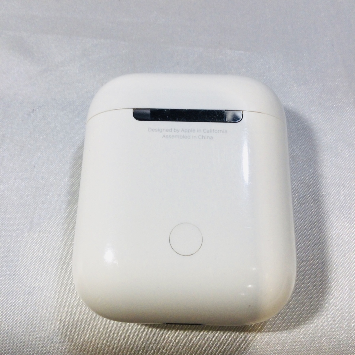 ワイヤレスイヤホン AirPods MMEF2J⁄A 第1世代 Appleアップル AirPods