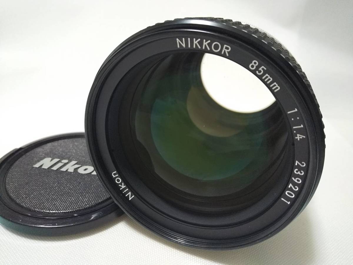 NIKON NIKKOR Ai-S ☆超極上☆ニコン ニコン ☆極上品☆ニコン Ai-